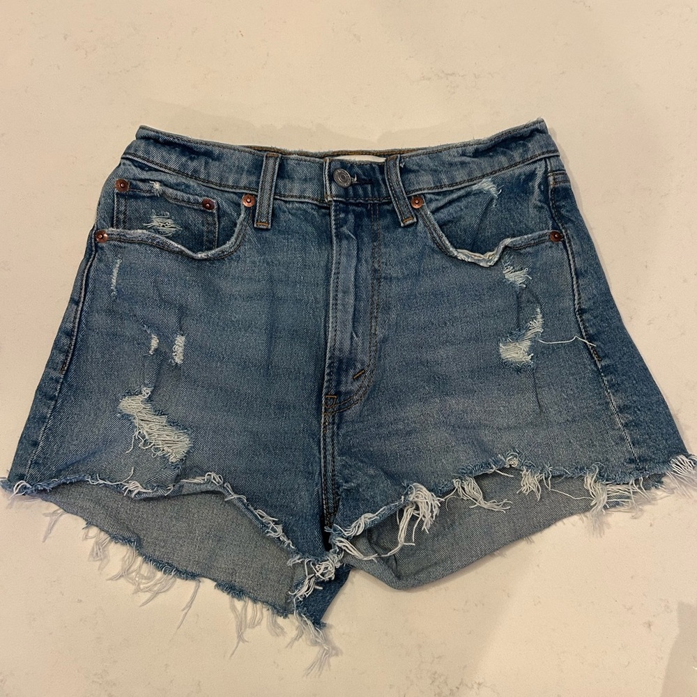 Abercrombie & Fitch Distressed Curvy High Rise Mom Shorts